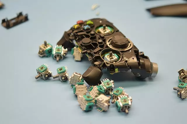 Naprawa pada Nowy Sącz Naprawa pada Xbox PlayStation Nowy Sącz