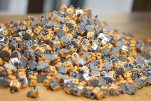 Analog w technologii Hall w padach