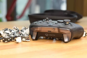 Wymiana analogów w padzie Xbox Elite 2