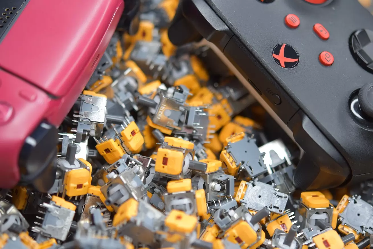 Naprawa padów Łódź Naprawa padów Łódź