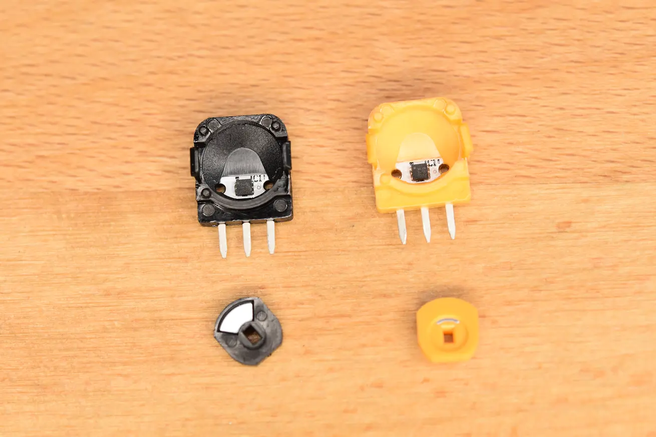 Czujnik Hall w analogach Czujnik Hall w analogach do padów PlayStation i Xbox