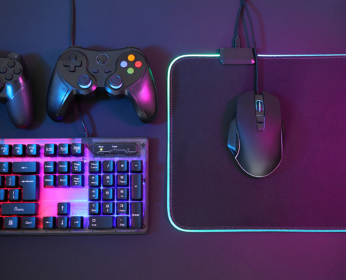 PS5 vs PC 2025 – co wybrać do grania w najnowsze tytuły?