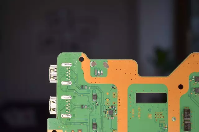 Naprawa gniazda wentylatora PS4 PCB zdemontowane gniazdo wejściowe Naprawa gniazda wentylatora PS4 PCB zdemontowane gniazdo wejściowe konsoli