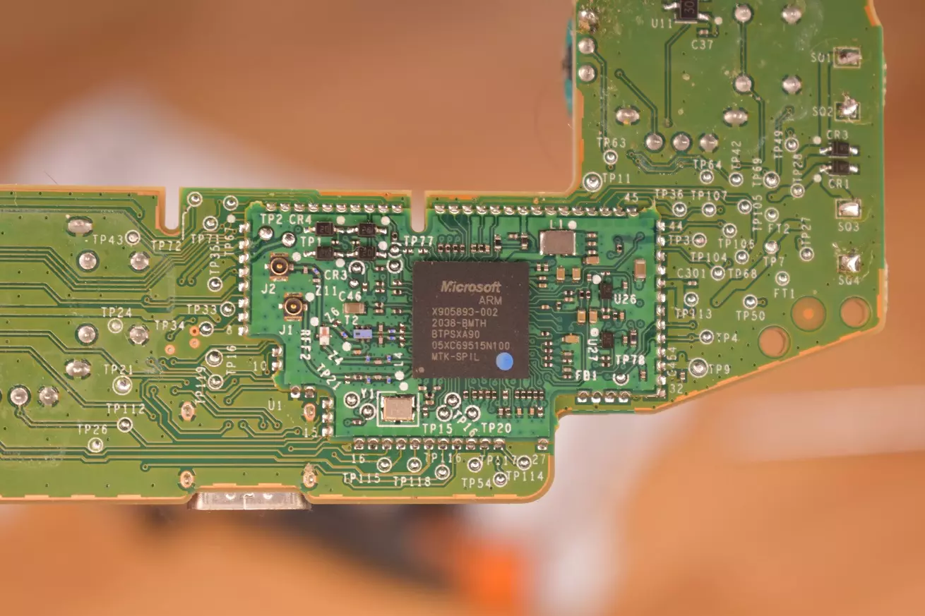 Pad Xbox One nie łączy się z konsolą mikrokontroler Microsoft ARM X905893-002 Pad Xbox One nie łączy się z konsolą mikrokontroler Microsoft ARM X905893-002 serwis