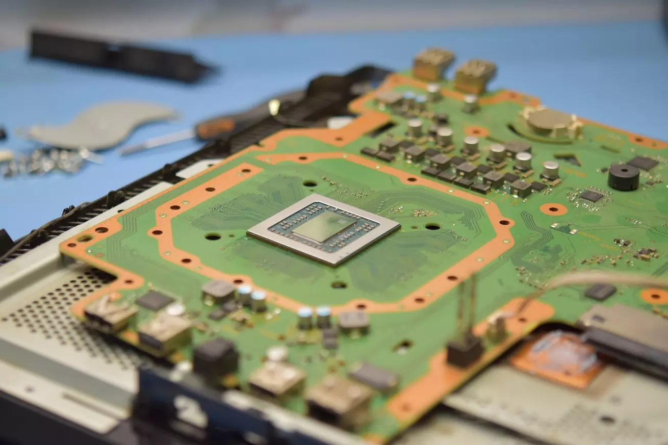 PS4 APU płyta główna przegrzewanie PS4 APU płyta główna przegrzewanie konsoli