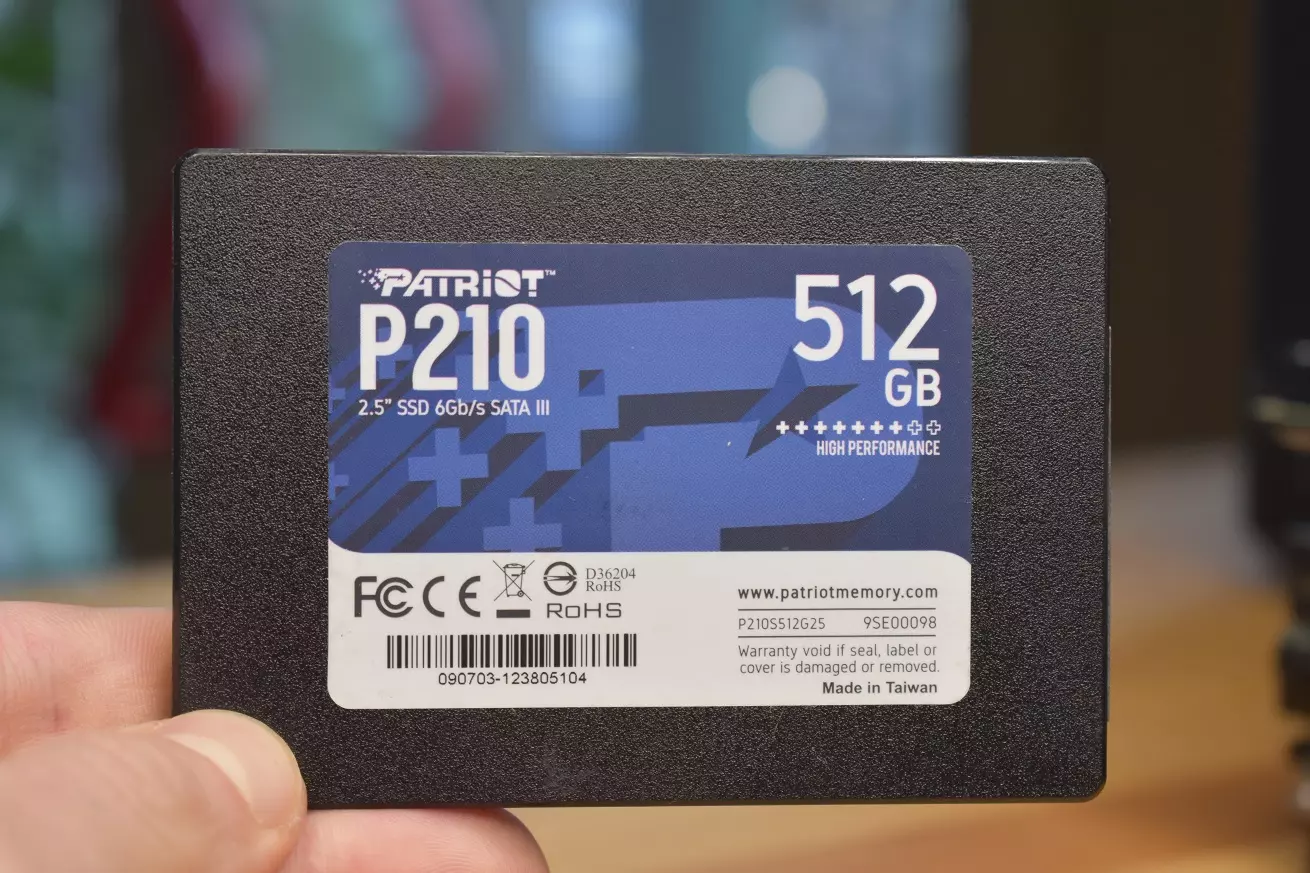 Wymiana dysku HDD na SDD PS4 Patriot P210 512GB Wymiana dysku HDD na SDD PS4 Patriot P210 512GB modernizacja